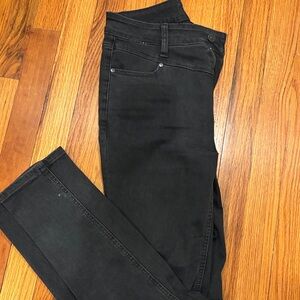 PAIGE Margot Ankle Jeans - midnight star